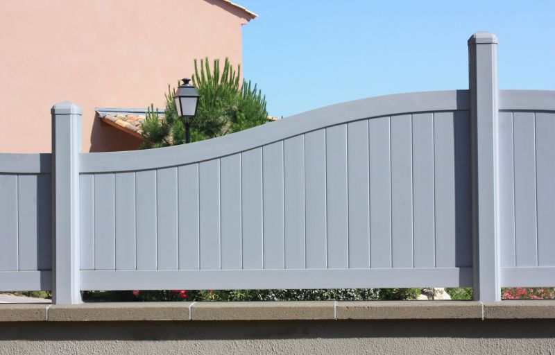 Vinyl Fence Installers